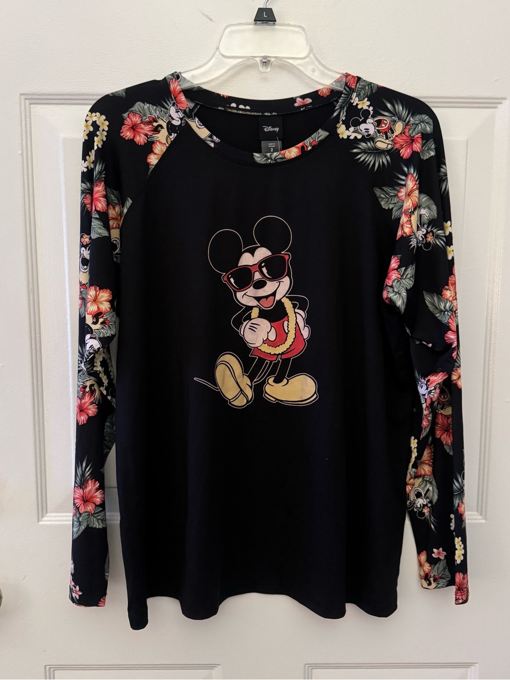 Disney size 2 hot topic Black Long Sleeve Mickey Floral Raglan Top